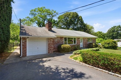Opportunity knocks in Kings Park with this 3-bedroom, 1-bathroom - photo 5