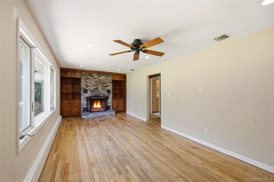Opportunity knocks in Kings Park with this 3-bedroom, 1-bathroom - photo 6