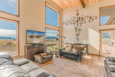 This custom 2024 mountain contemporary home sits on 20 acres - photo 8