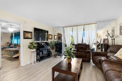Beautifully updated top floor condo in the 55+ community of Palm