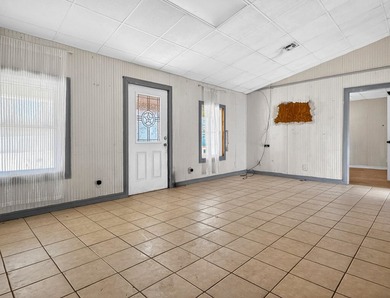 Located in Pine Harbor near Lake O' the Pines, this single-story - photo 13