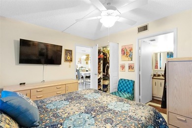 Beautifully updated top floor condo in the 55+ community of Palm