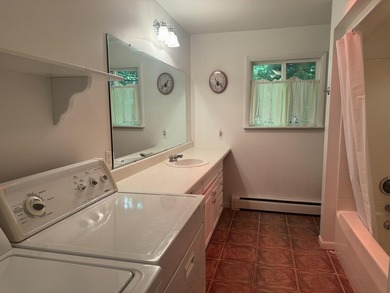 Charming 3-bedroom, 2.5-bath ranch home on 100 feet of Paradise - photo 15
