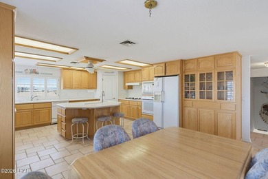 Spacious home perfect for an , family retreat, or - photo 16