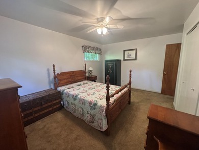 Charming 3-bedroom, 2.5-bath ranch home on 100 feet of Paradise - photo 18