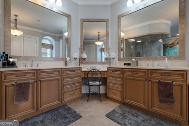 Welcome to 300 Horseshoe Bend, a beautifully maintained home - photo 24