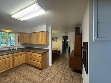 Charming 3-bedroom, 2.5-bath ranch home on 100 feet of Paradise - photo 25
