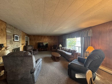Charming 3-bedroom, 2.5-bath ranch home on 100 feet of Paradise - photo 26