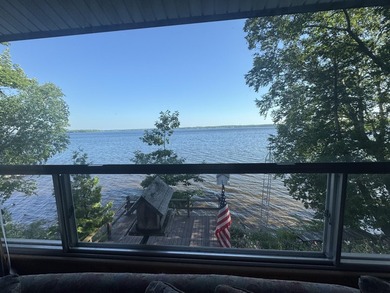 Charming 3-bedroom, 2.5-bath ranch home on 100 feet of Paradise - photo 28
