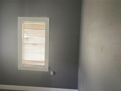 CASH ONLY!!! Welcome to this beautifully upgraded 3-bedroom - photo 33