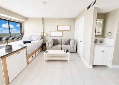 Welcome to one of the most desirable ocean-view locations inside - photo 5