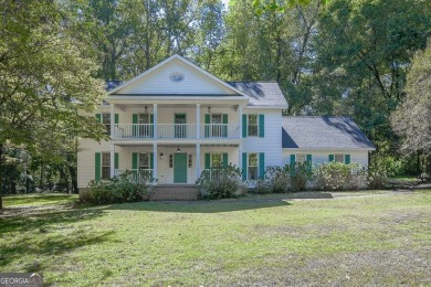 Lake Home For Sale in Sharpsburg, Georgia