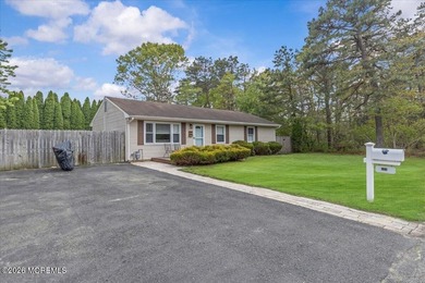 Back on the Market!! Tucked at the end of a dead-end street on a - photo 5