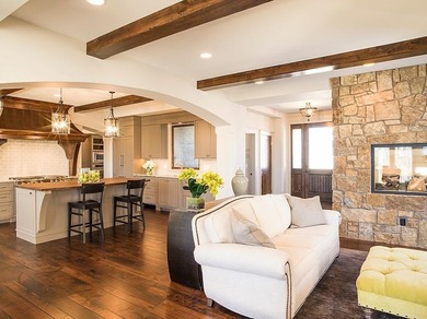 Incredible opportunity to build your dream home on this rare 0 - photo 9