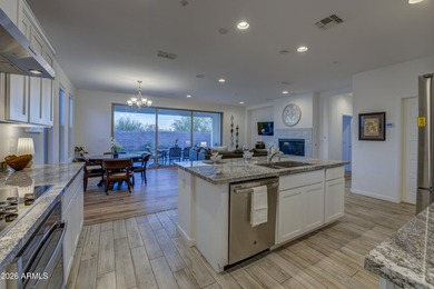Experience luxury living in the prestigious Trilogy at Verde - photo 17