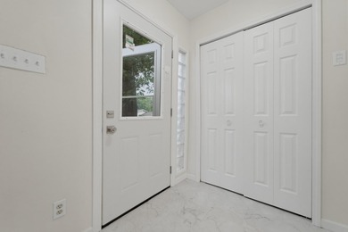 Recently updated 2 bedroom, 1 bathroom, Single Family Home in - photo 21