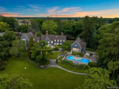 Lake Home Off Market in Bloomfield Hills, Michigan