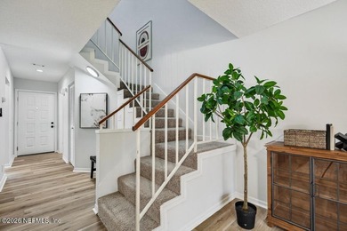 Welcome to this recently updated two-bedroom, two and a half - photo 28
