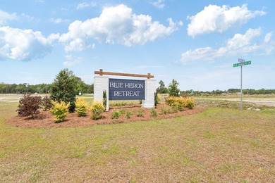 This beautifully designed 3 bedroom, 3 full bath townhome-style - photo 3