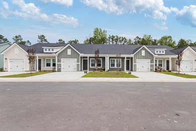 This beautifully designed 3 bedroom, 3 full bath townhome-style - photo 7