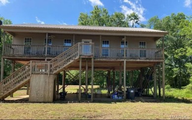 R.E. Bob Woodruff Reservoir Home For Sale in Lowndesboro Alabama