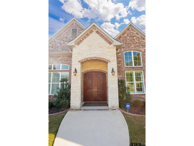 Welcome to this Stunning 3,629 sq ft Brick/Stone home on .64 - photo 6