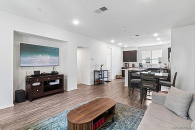 Welcome to Playa Del Sol living at its finest! This beautifully - photo 5