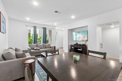 Welcome to Playa Del Sol living at its finest! This beautifully - photo 7