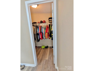 Looking for a little extra space? This inviting 3BR/2BA home in - photo 9