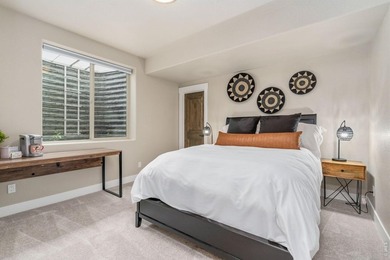 Welcome to this spectacular 5-bed, 3-bath ranch by Bridgewater - photo 33