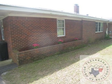 Looking for peace and quiet! This 150 acre farm with updated - photo 2