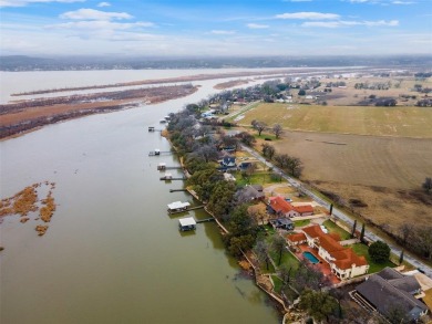 Lake Lot For Sale in Granbury, Texas