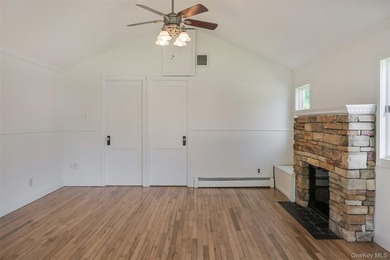 LOW TAXES!!! Welcome to this beautifully maintained 3-bedroom - photo 7