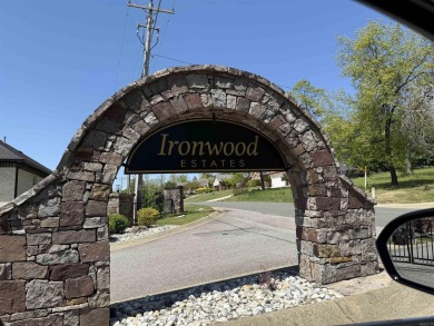Lake Lot For Sale in Hot Springs, Arkansas