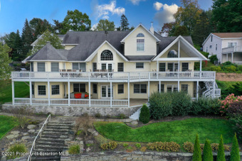 Lake Winola Home For Sale in Lake Winola Pennsylvania