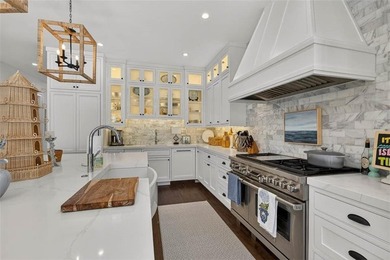 The perfect space for family living and entertaining against the - photo 16