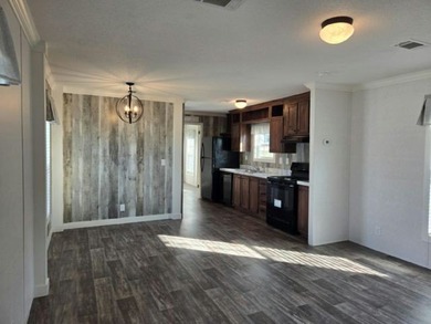 Lake Daisy Home Active Under Contract in Winter Haven Florida
