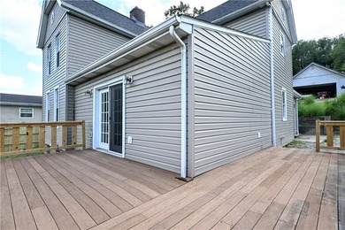 Enjoy peaceful river views from this move-in ready two-story - photo 34