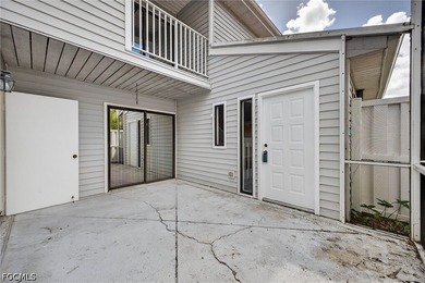 Welcome to your new home in Fort Myers! Don't miss out on this - photo 3