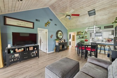 Beautifully renovated and move-in ready, this stunning 2-bedroom - photo 8