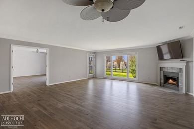 ** Beautifully Updated Ranch-style 2 bedroom, 2 full bath - photo 8