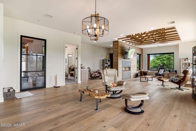 A modern masterpiece in the heart of Payson, this custom-built - photo 13