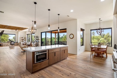 A modern masterpiece in the heart of Payson, this custom-built - photo 15