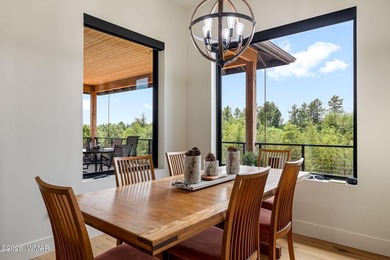 A modern masterpiece in the heart of Payson, this custom-built - photo 17