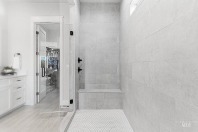 The pool everyone wants in Legacy - and the privacy to actually - photo 22
