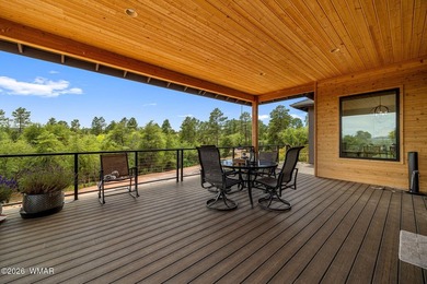A modern masterpiece in the heart of Payson, this custom-built - photo 39