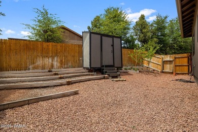 A modern masterpiece in the heart of Payson, this custom-built - photo 42