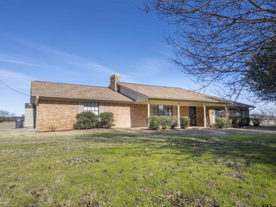 (private lake, pond, creek) Home For Sale in Mineola Texas