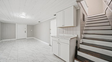 Investor Alert! Investor Alert! Vacant and ready for your next - photo 8