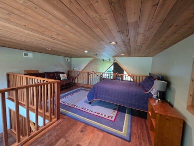 HUGH PRICE REDUCTION! NOW $599,000! Waterfront- 2 Docks - photo 20
